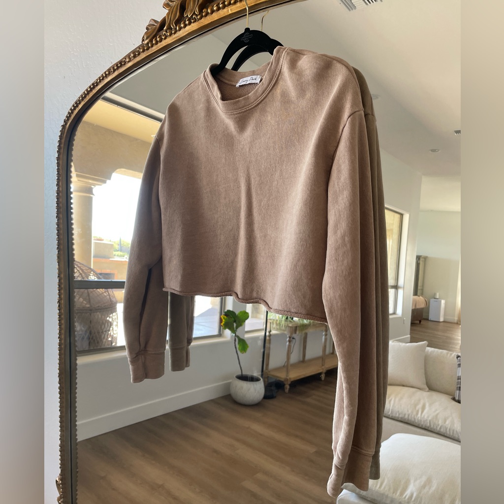 Cropped Pullover.